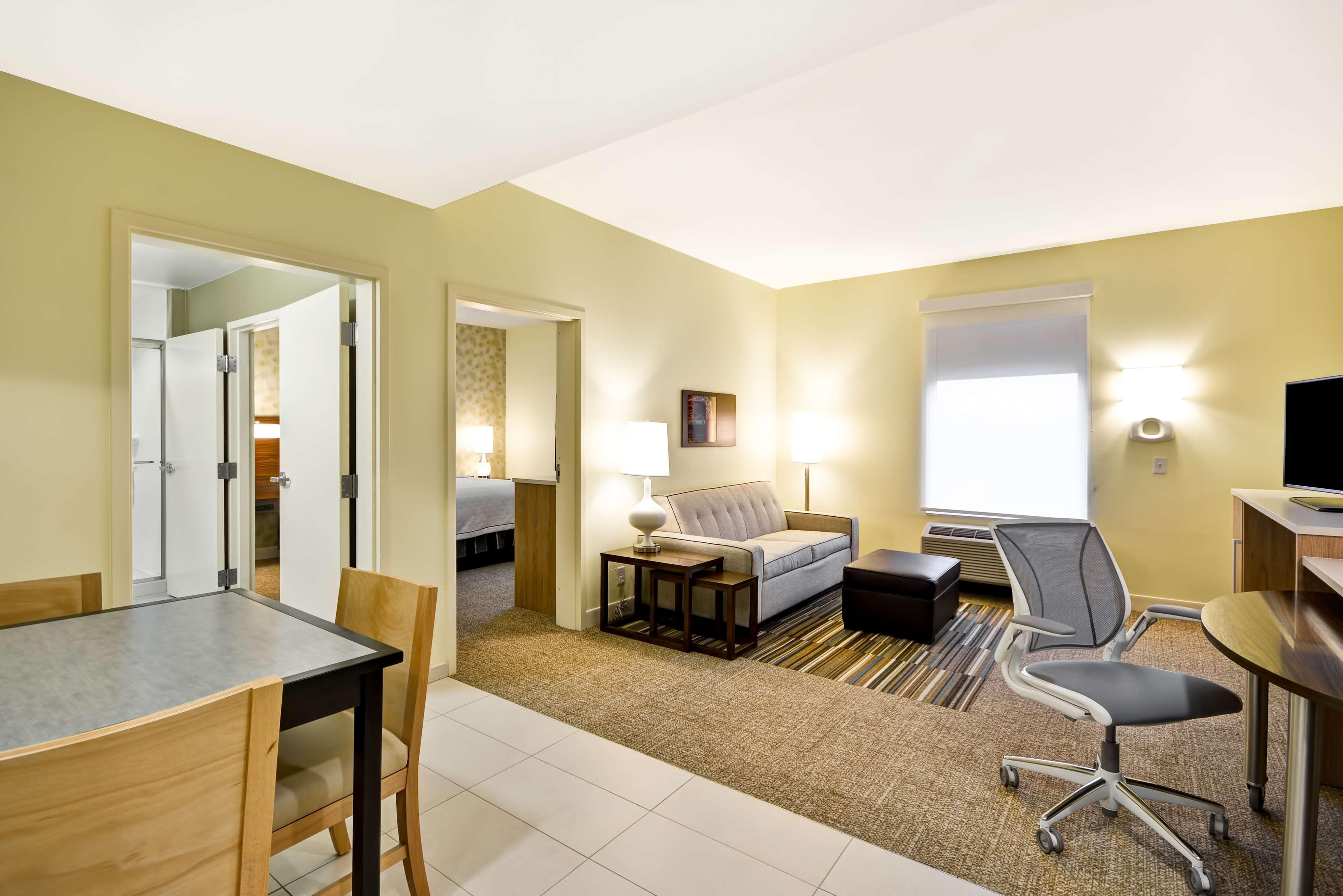 Home2 Suites By Hilton Dallas Addison Bagian luar foto